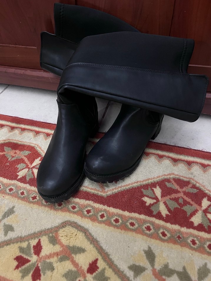 Siyah Deri Kadın Dizüstü Çizme - Görsel 2