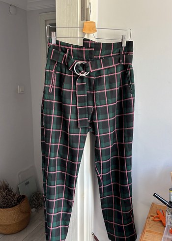 TWIST Kemerli Kareli Kadın Kumaş Pantolon