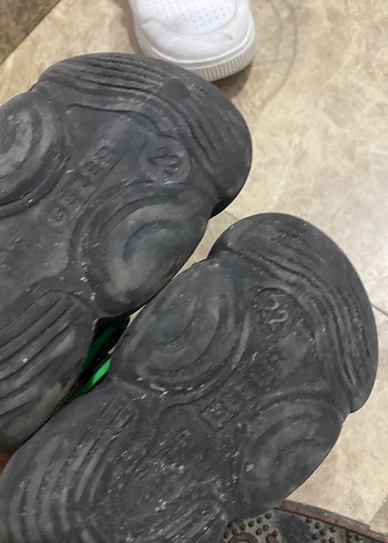 Koyu Yeşil Tokalı Erkek Çocuk Terliği - Görsel 3