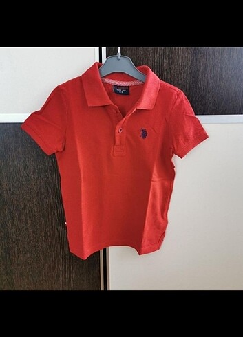 Kırmızı Polo tişört 