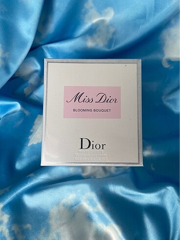 MISS DIOR BLOOMING BOUQUET