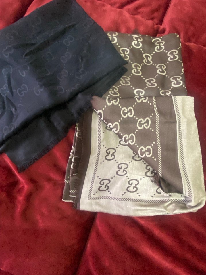 Kadın Siyah Saten Şal - Görsel 2