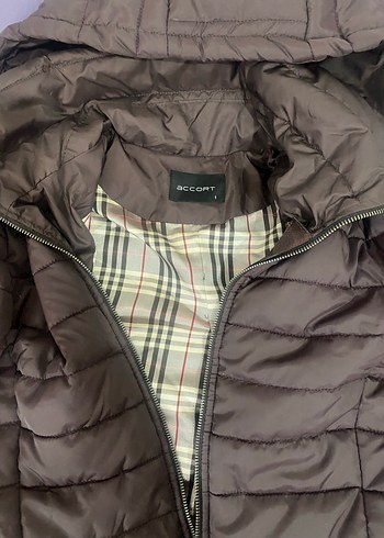 Mor  Kapüşonlu Fermuarlı Kışlık Kadın Mont - Görsel 3