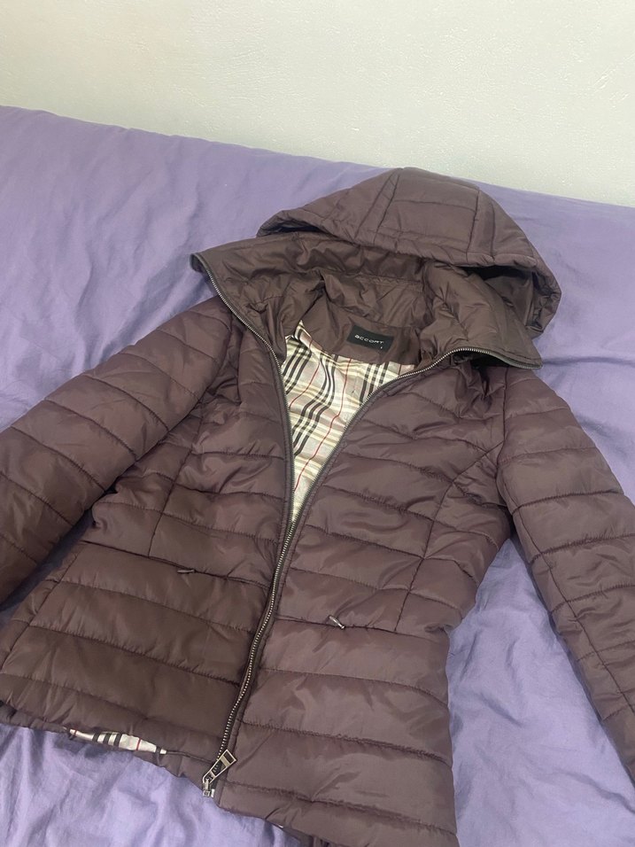 Mor  Kapüşonlu Fermuarlı Kışlık Kadın Mont - Görsel 4