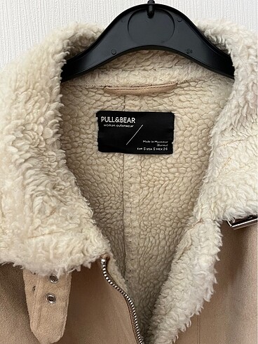 Pull and Bear Pull and Bear mont