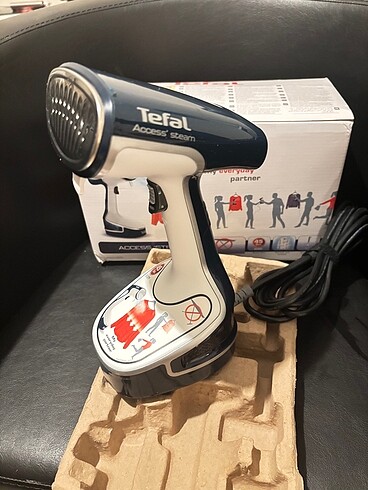 Tefal DR8085 Access Steam Buharlı Dikey Ütü Düzleştirici ve Kırı