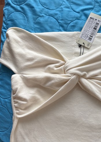 Beyaz Kısa Kollu Kadın Bluz - Görsel 2