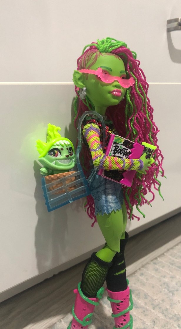 Monster High Venüs g3 - Görsel 2
