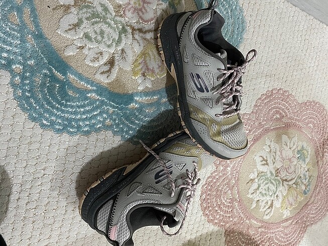 38 Beden gri Renk Skechers hillcrest spor ayakkabı