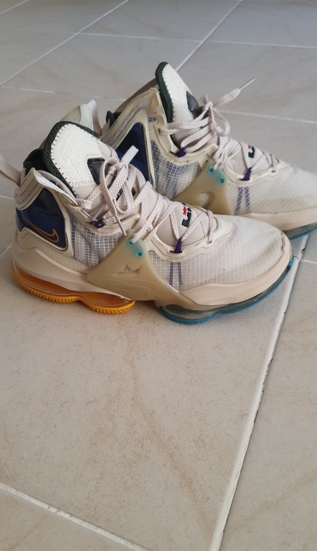 Nike Beyaz Basketbol Ayakkabısı - Görsel 5