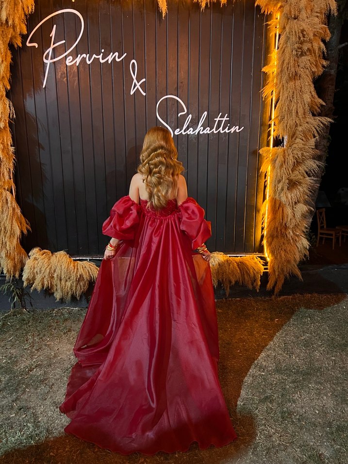 Uzun Kırmızı Straplez Nakışlı Abiye Elbise - Görsel 3