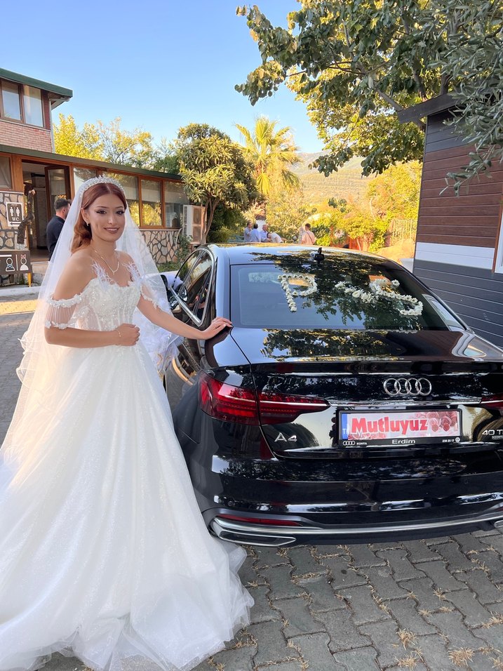 Straplez Midi A Kesim Beyaz Gelinlik - Görsel 3