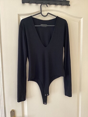 Zıbınlı body butik mağazadan alındı