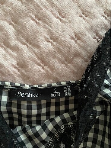 s Beden siyah Renk Bershka Üst