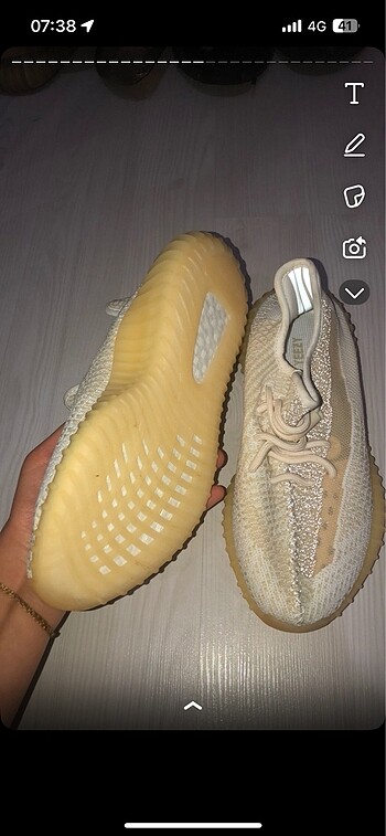 Adidas Yeezy