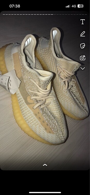 38,5 Beden beyaz Renk Yeezy