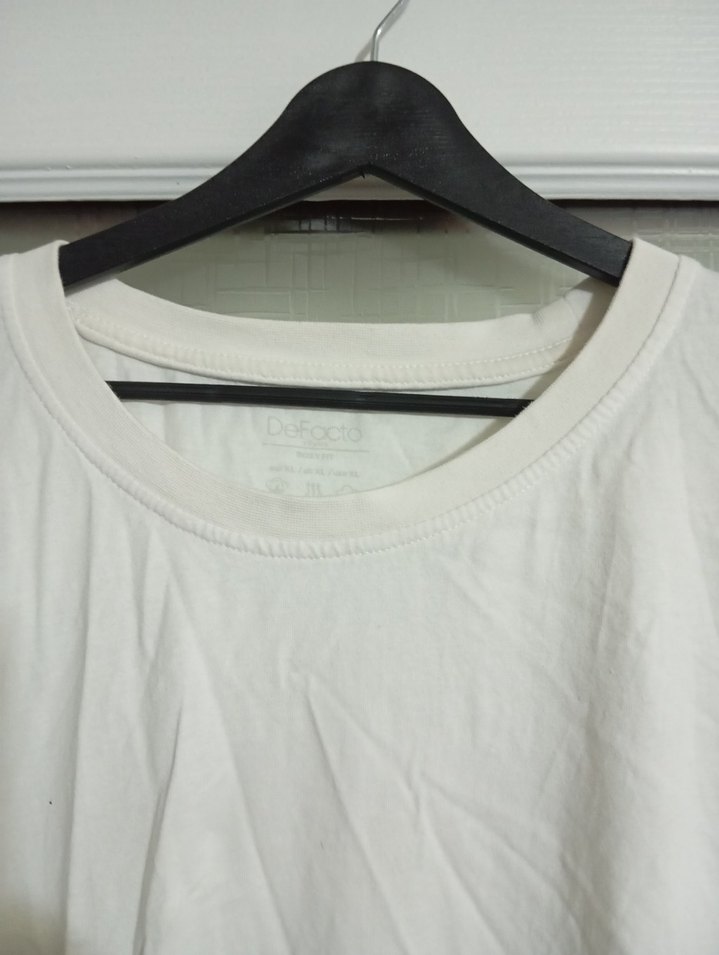 düz beyaz tişört - Görsel 3