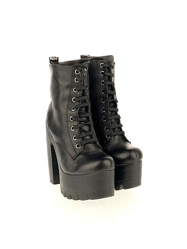 Vintage Love Vintage Love Bot %70 İndirimli.