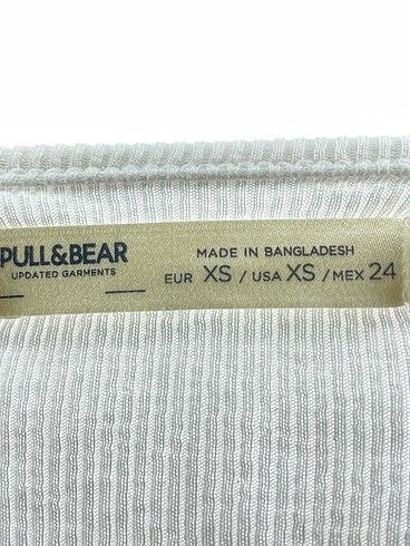 xs Beden beyaz Renk Pull and Bear T-shirt %70 İndirimli.