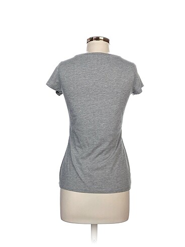 s Beden Koton T-shirt %70 İndirimli.