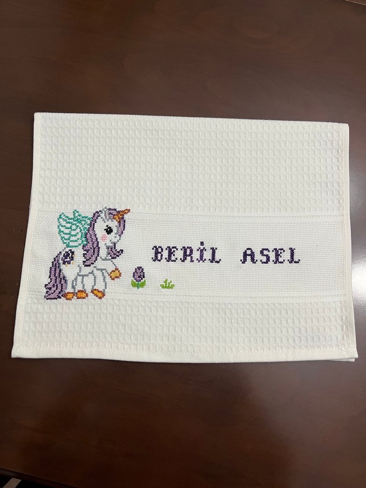 Unicorn Beslenme Örtüsü - Görsel 2