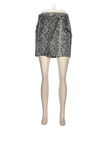 Bershka Mini Etek %70 İndirimli.