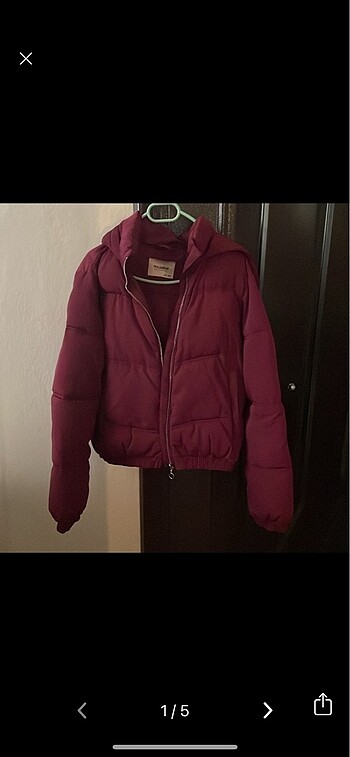 Pull&Bear fuşya şarap rengi gibi şişme mont