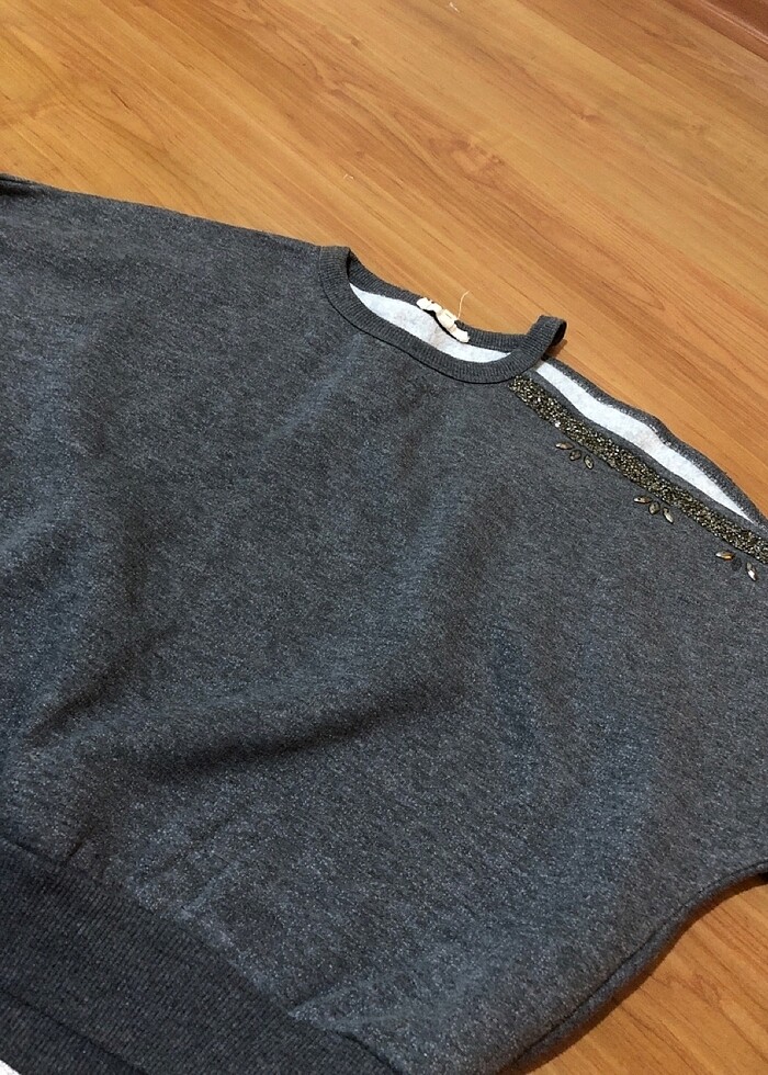 Yarım omuz ve şık - Görsel 2