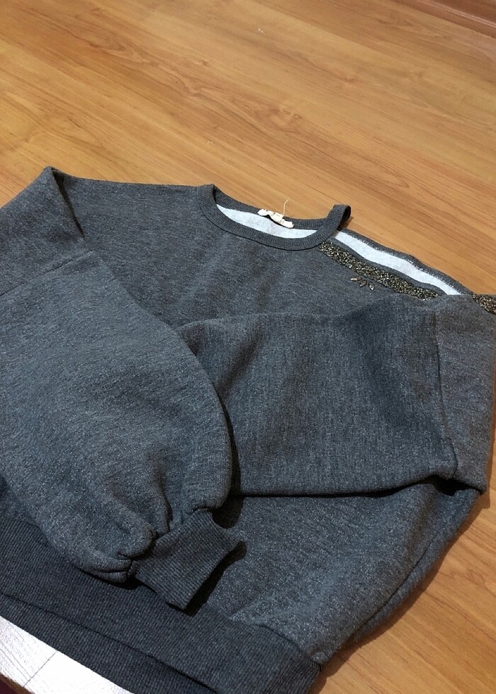 Yarım omuz ve şık - Görsel 3