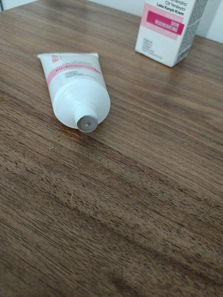 New Well Leke Karşıtı Cilt Yenileyici Krem - Görsel 3