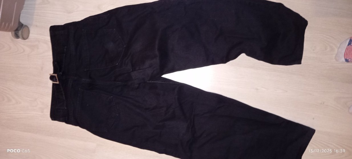 Zara Siyah baggy jean arkası kemerli - Görsel 3