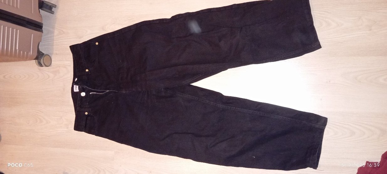 Zara Siyah baggy jean arkası kemerli - Görsel 2