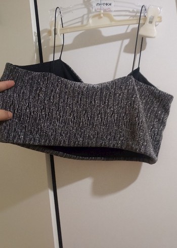 Gri Piliseli Mini Crop Top İspanyol paça alt - Görsel 4