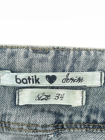 34 Beden gri Renk Batik Jean / Kot %70 İndirimli.