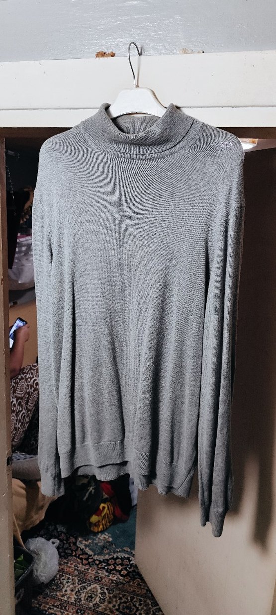 Gri Kadın İnce Örgü Kazak - Görsel 3