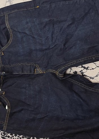 Kadın Lacivert Nakışlı Dar Kesim Midi Kot Pantolon - Görsel 2