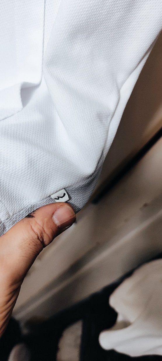 Beyaz Kapüşonlu Erkek Tişörtü - Görsel 5