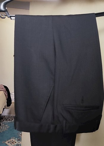 Erkek Siyah Pilili Ofis Pantolonu - Görsel 4