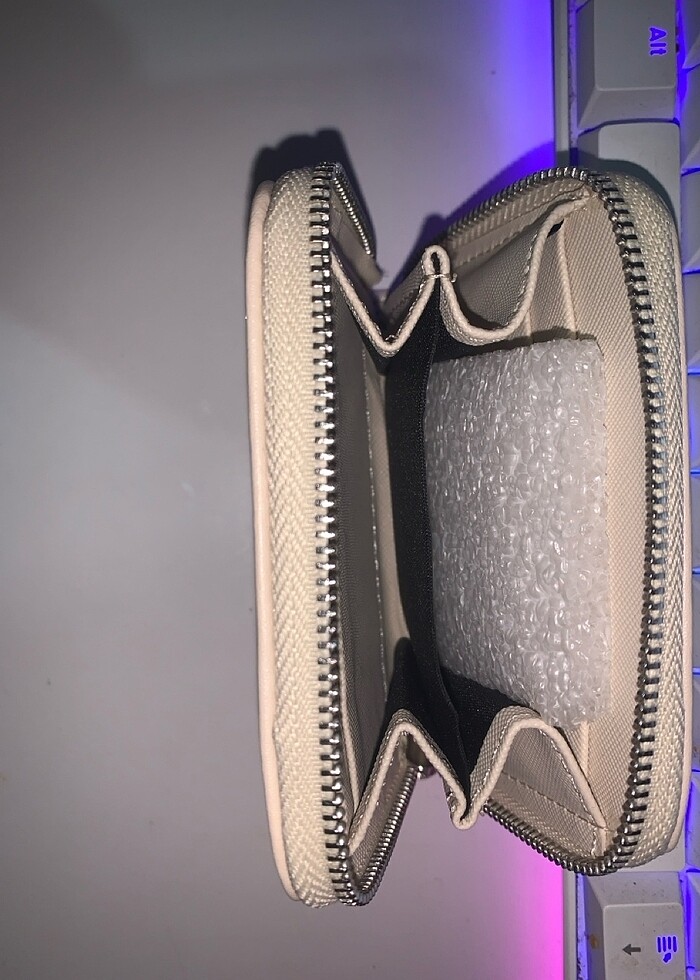 BEYAZ ADDAX CÜZDAN İNCE TEK FERMUARLI - Görsel 4