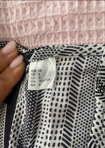 Gri Çizgili Mini Askılı Tulum - Görsel 3