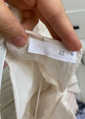 Zara Kız Çocuk Beyaz Keten Kısa Kollu Elbise