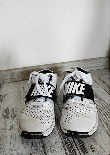 Nike team hustle D8 basketbol ayakkabısı - Görsel 3