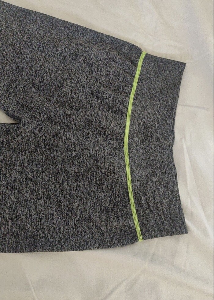 Toparlayıcı kadın taytı - Görsel 2