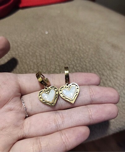 Çelik kadın kalpli küpe gold - Görsel 3