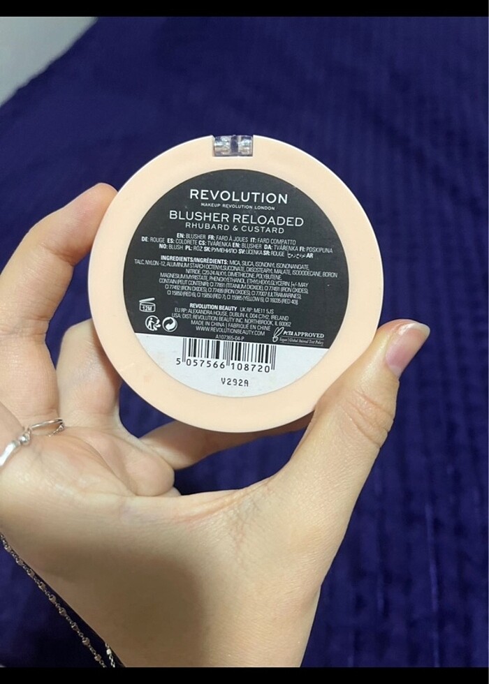 Revolution kadın şeftali tonlu allık - Görsel 3