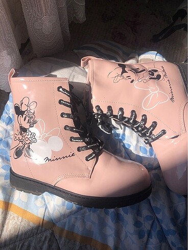 LC Waikiki Mickey mouse pembe bot