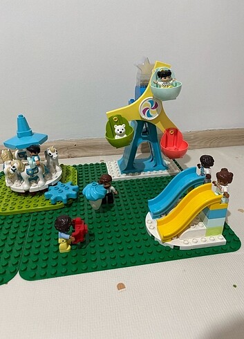 Lego duplo lunapark 