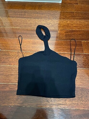 Zara siyah crop top