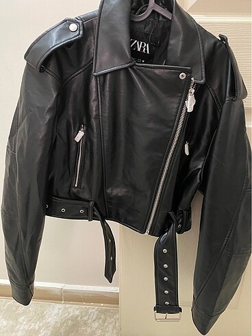 s Beden siyah Renk Zara oversize biker deri ceket