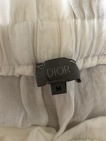 m Beden Christian Dior şort